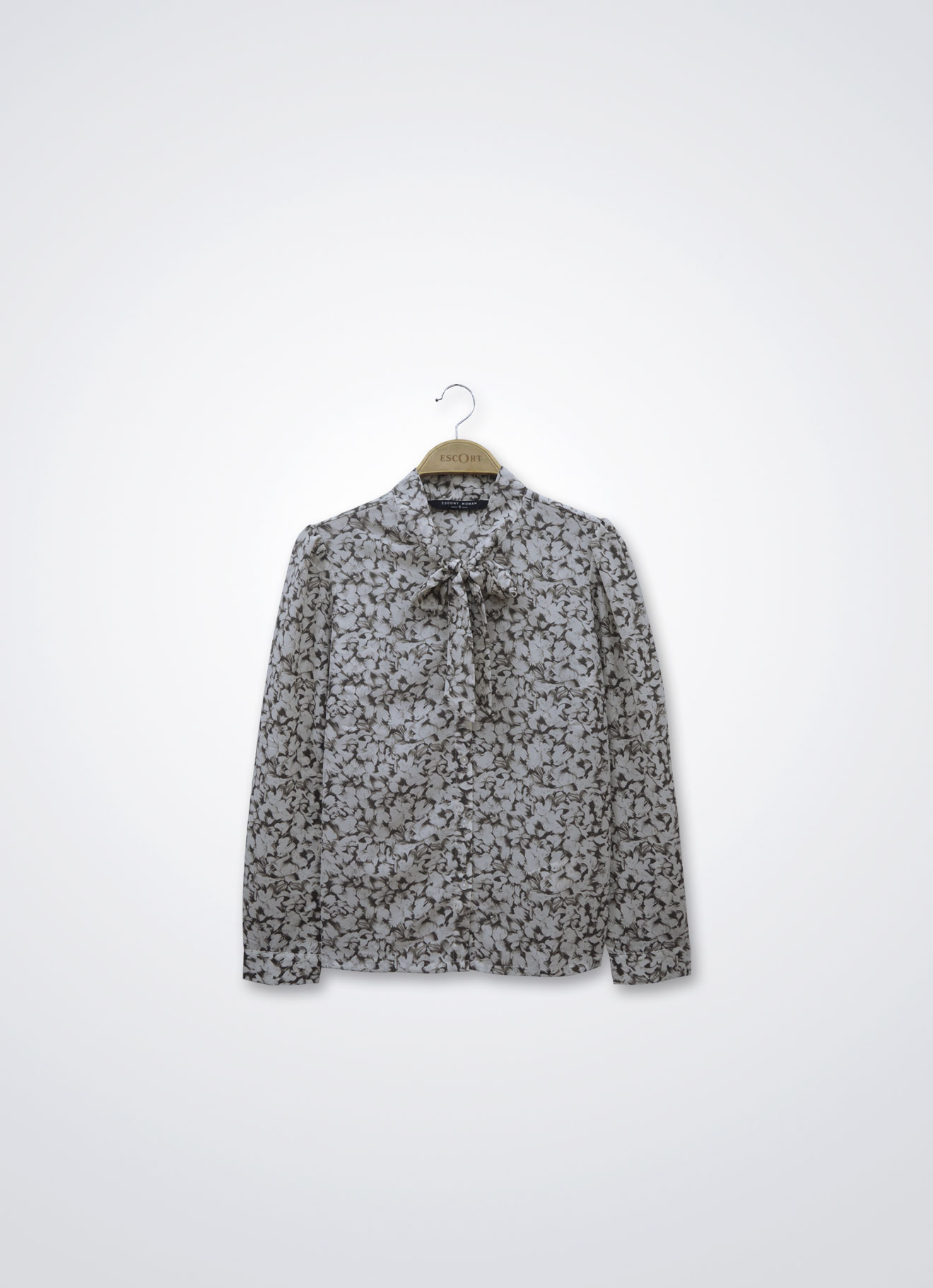 Canteen by Floral Printed Blouse