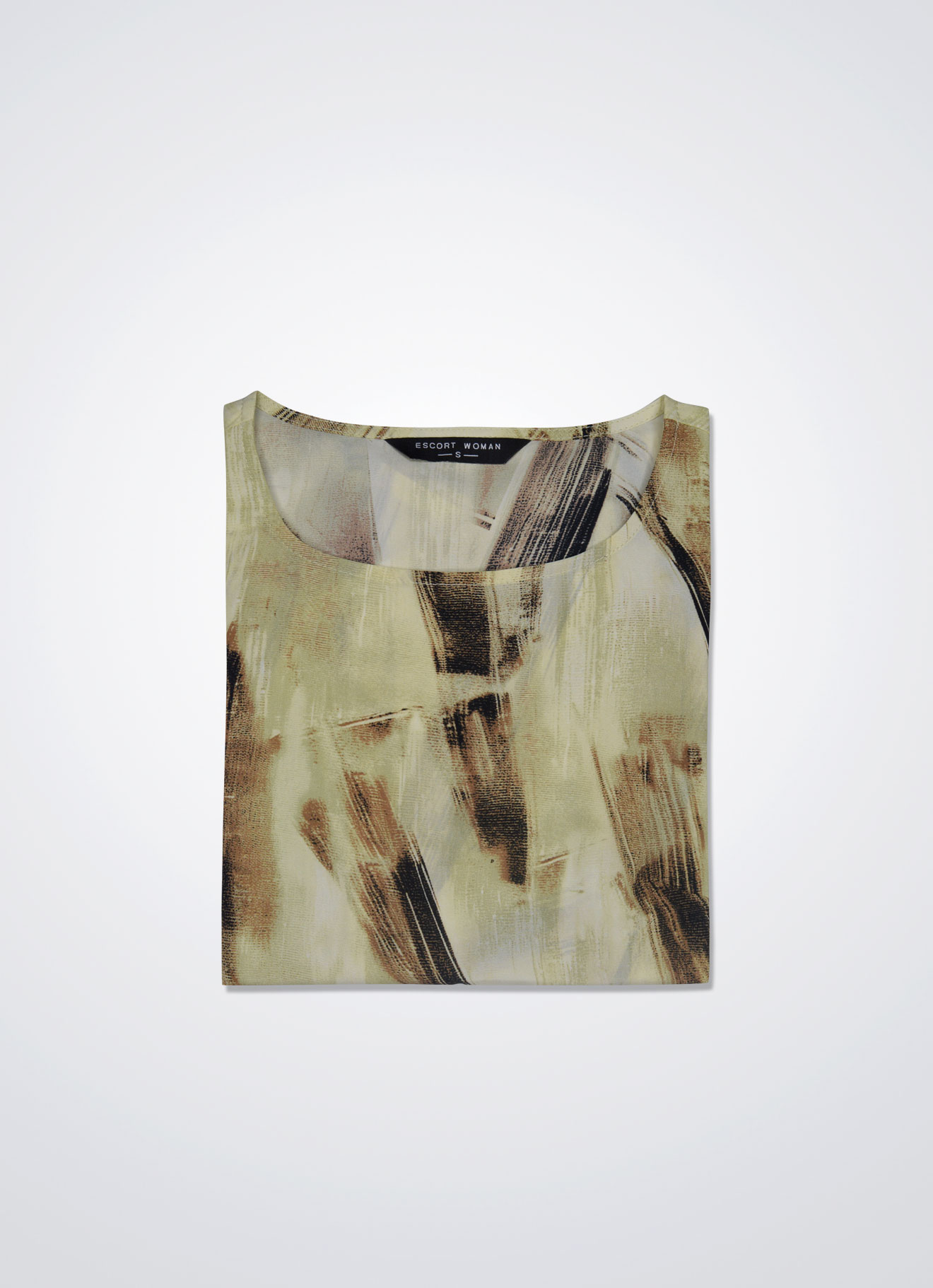 Chipmunk by Round-Neck Top