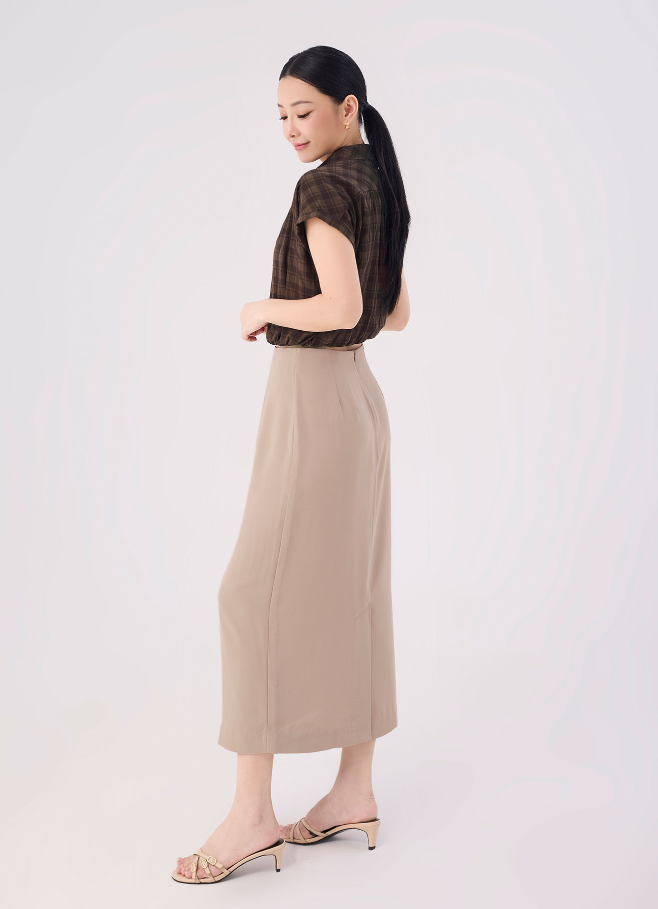 Doeskin by High-Waist Maxi Skirt