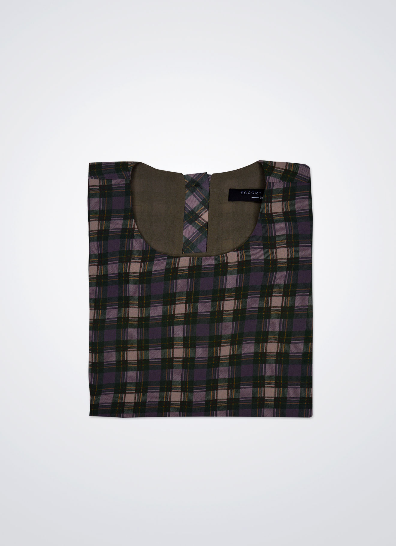 Grape-Shake by Sleeveless Blouse