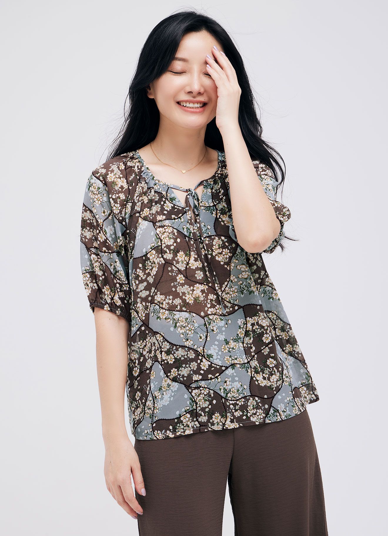 High-rise by Sleeve Top