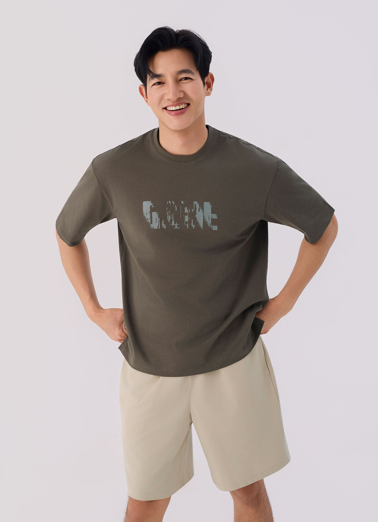 Major-Brown  by T-Shirt