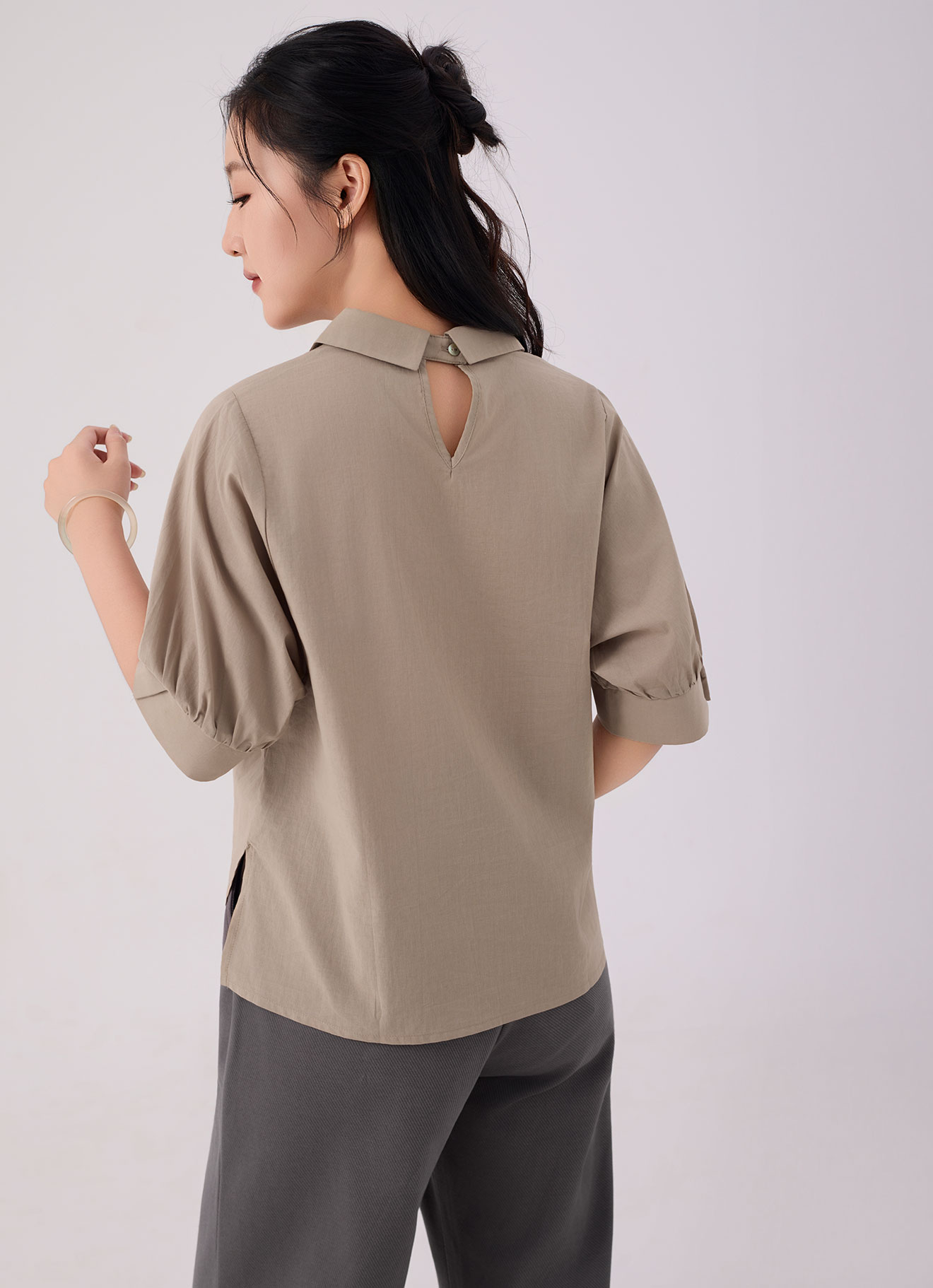 Oxford-Tan by Sleeve Blouse
