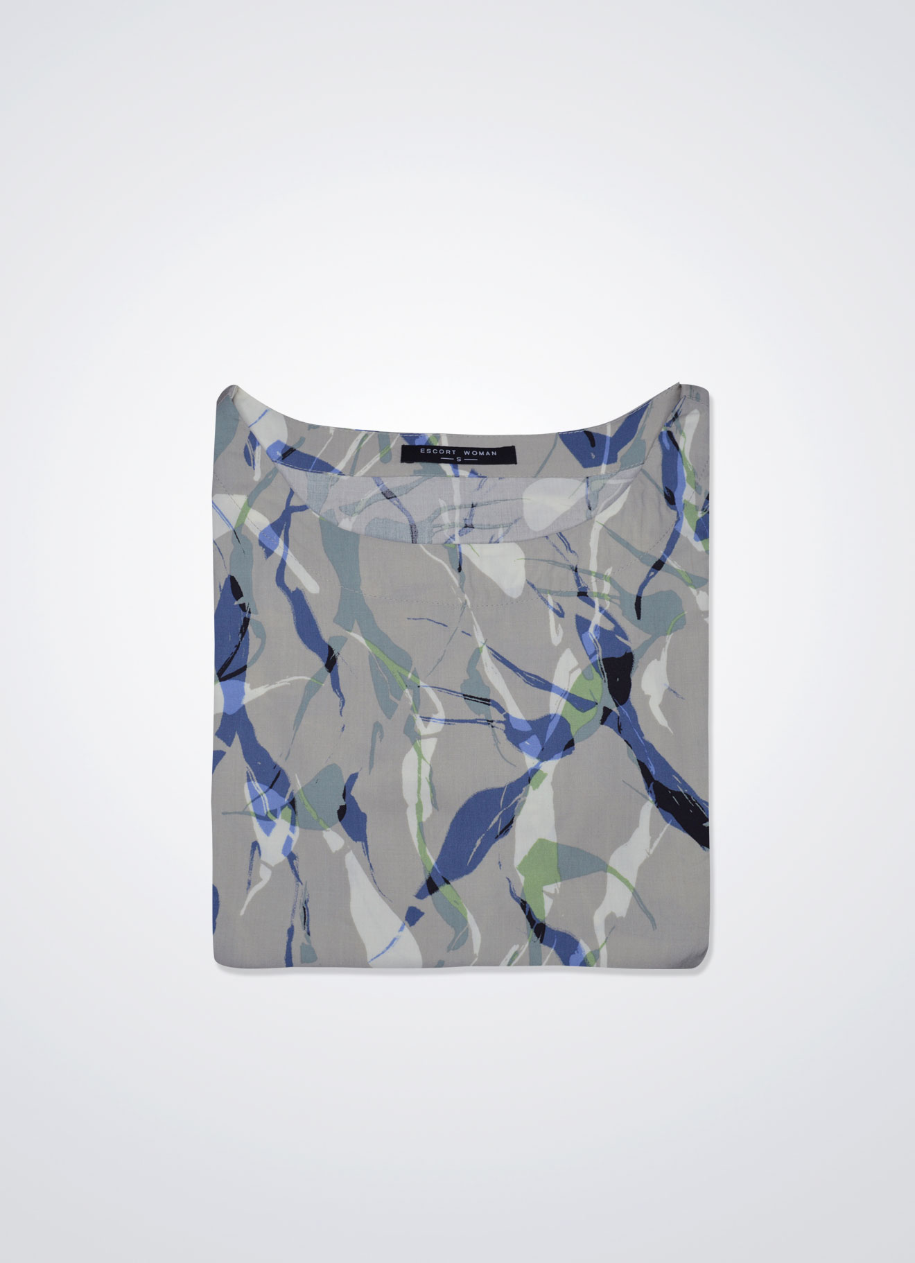 Pelican by Round-Neck Blouse