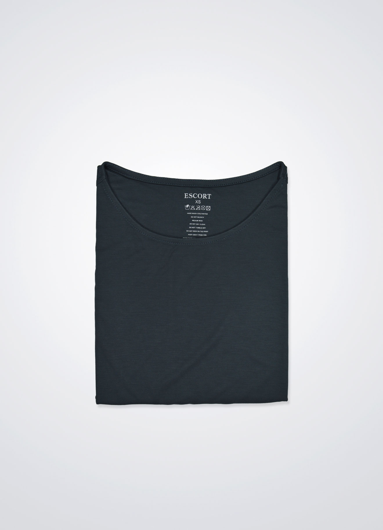 Urban-Chic by Round-Neck Blouse