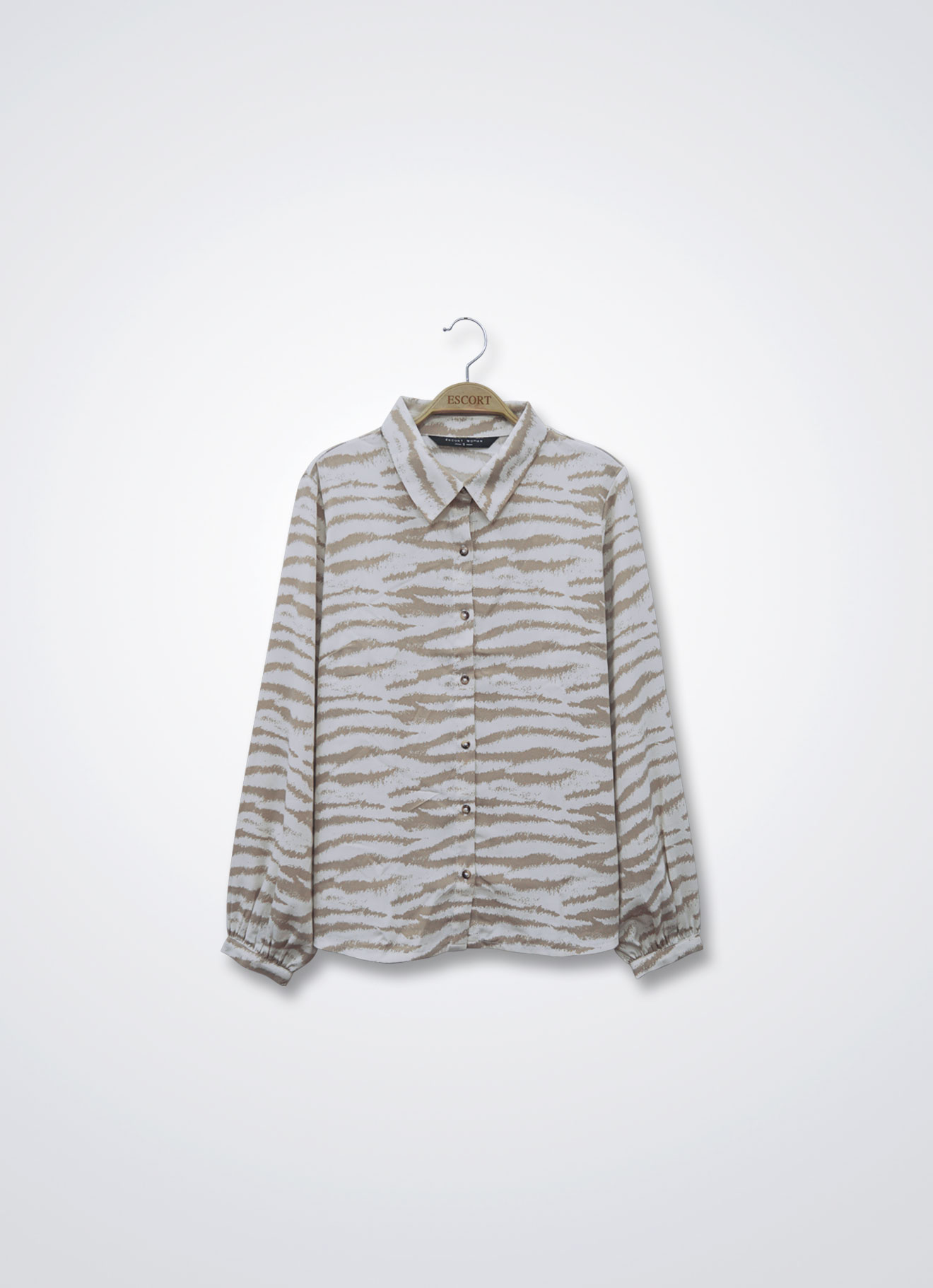 White-&-Nomad by Long Sleeve Blouse