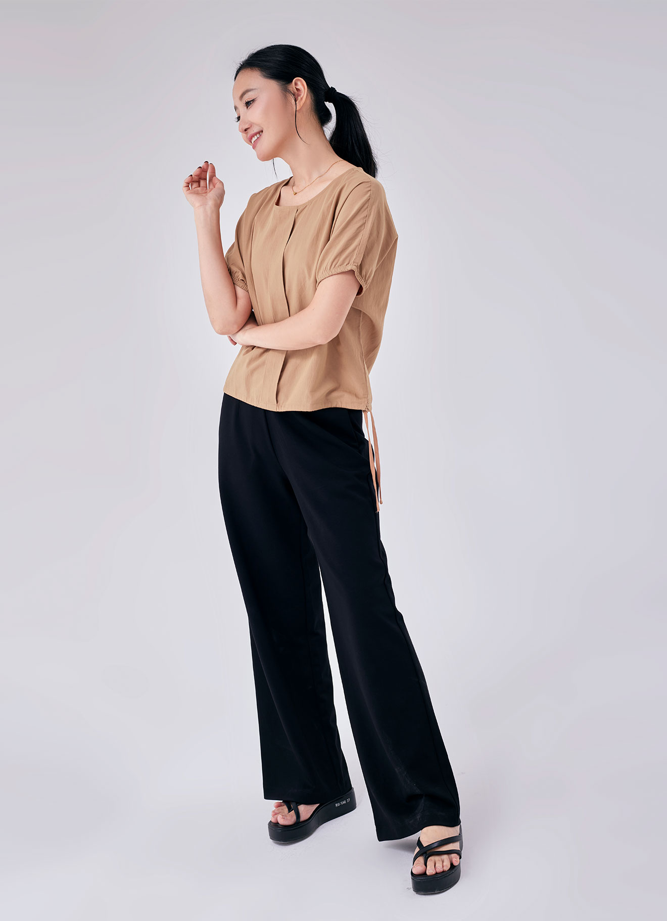 Apple-Cinnamon  by Sleeve Top