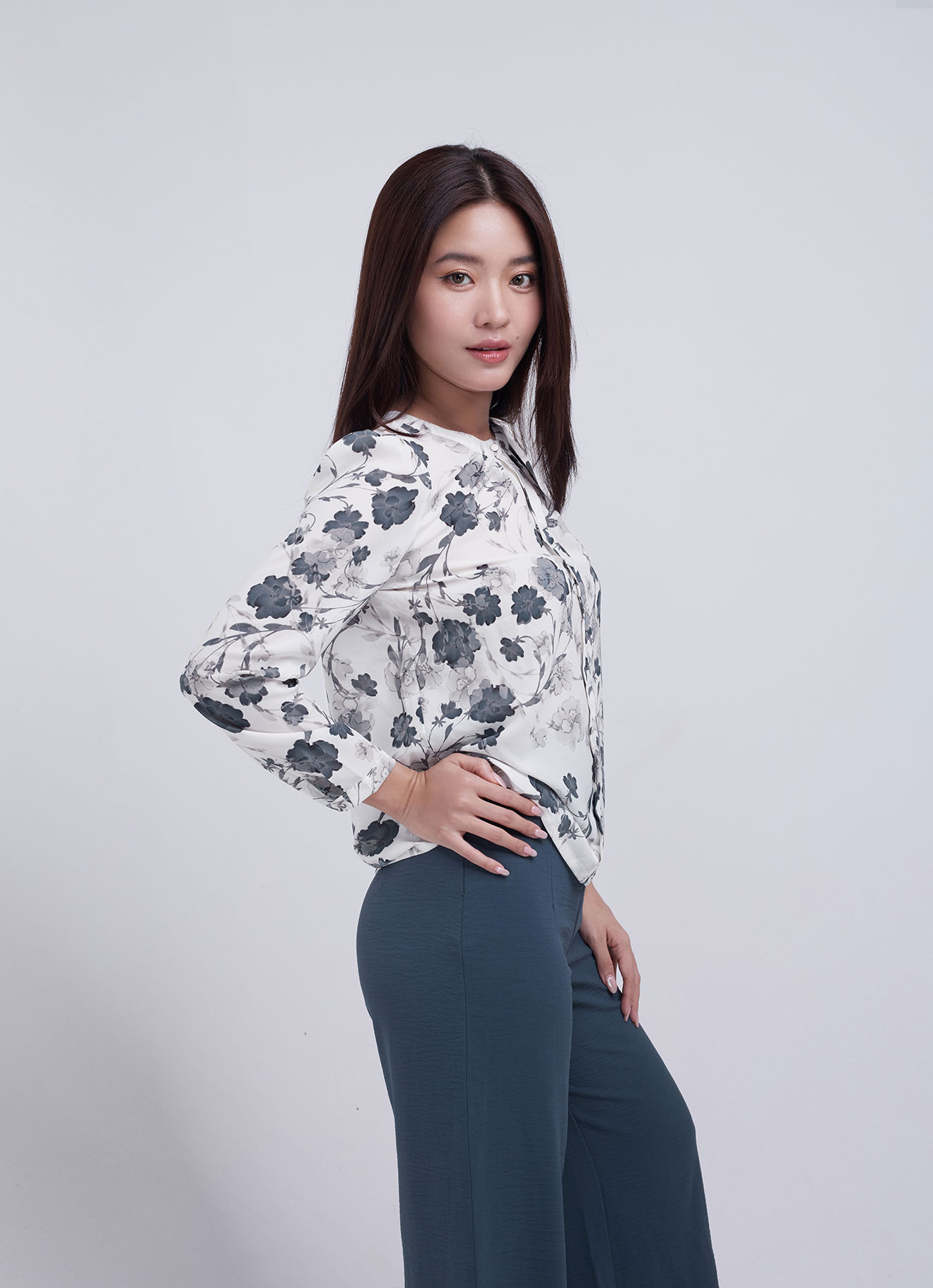 Blanc-de-Blanc by Floral Printed Blouse