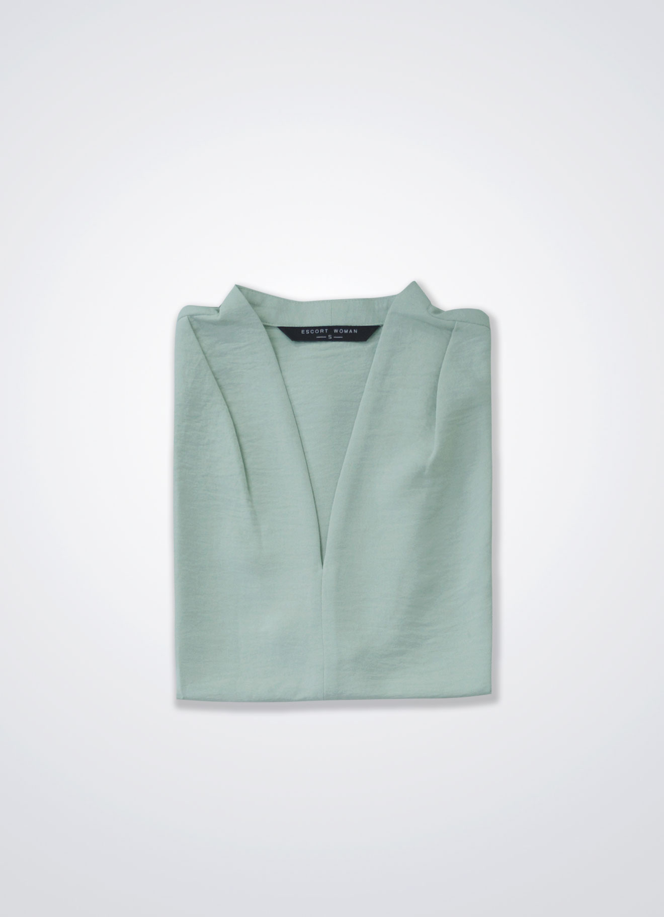 Bok-Choy by Sleeve Blouse