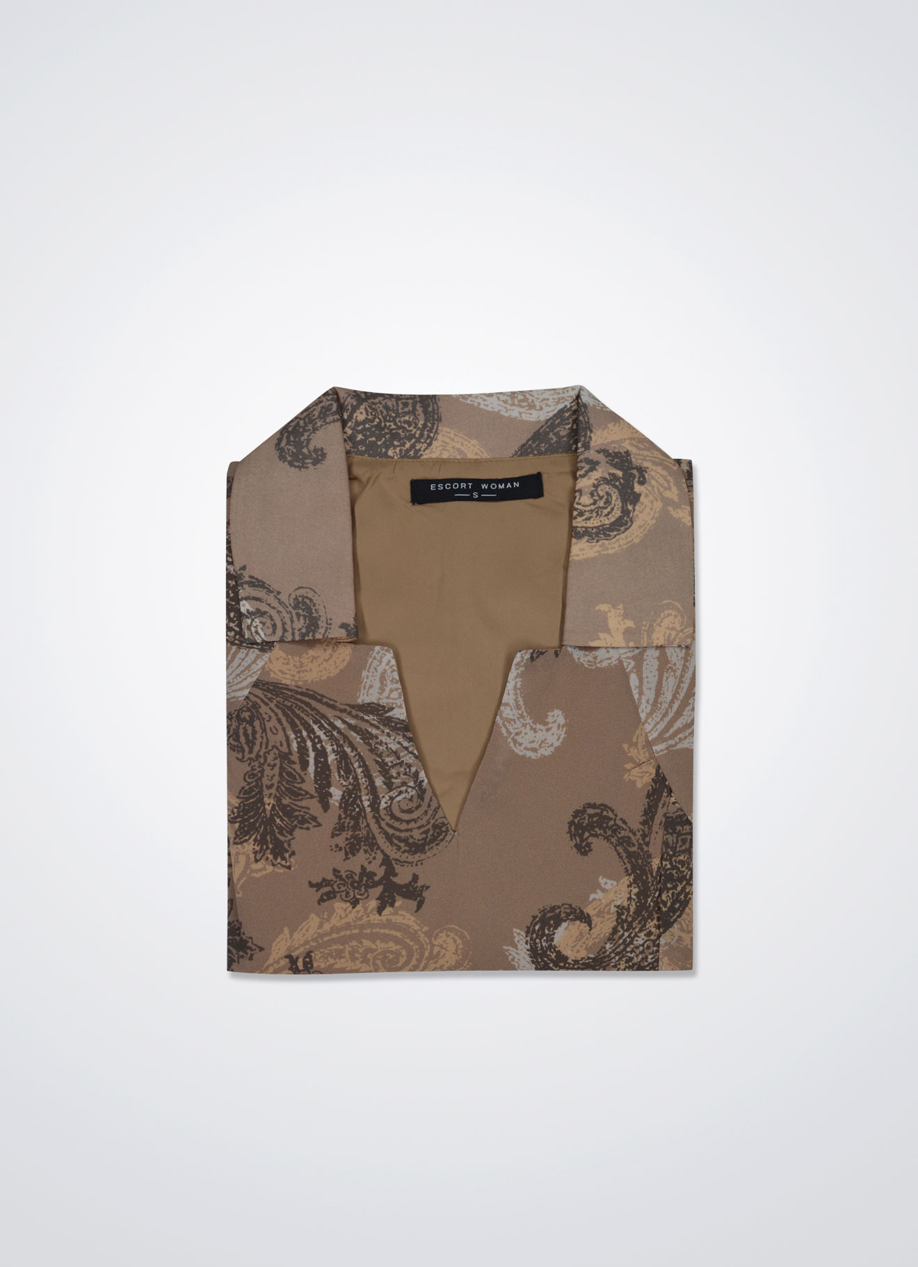 Chanterelle by Sleeveless Blouse