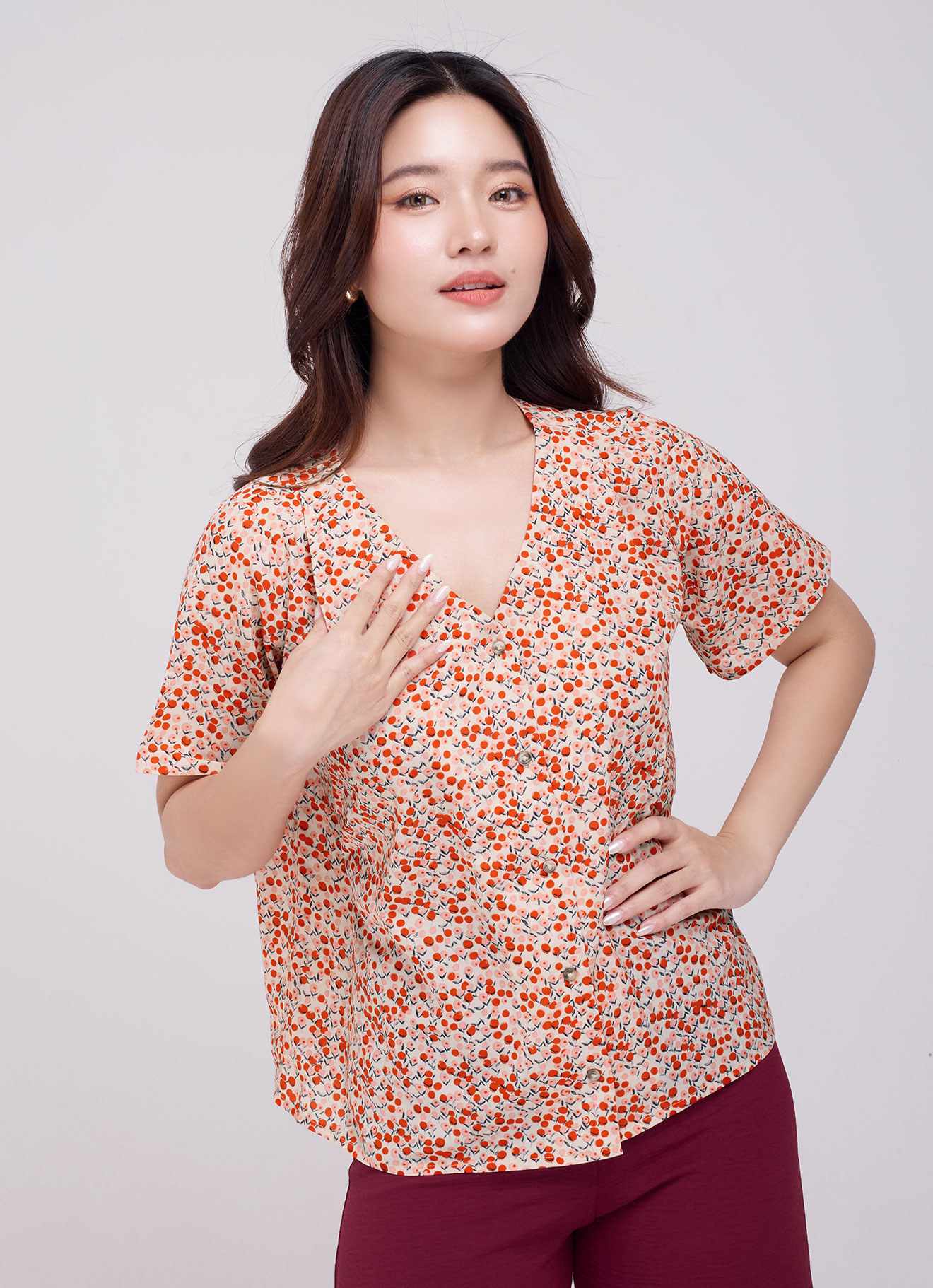 Cherry-Tomato  by V-Neck Blouse