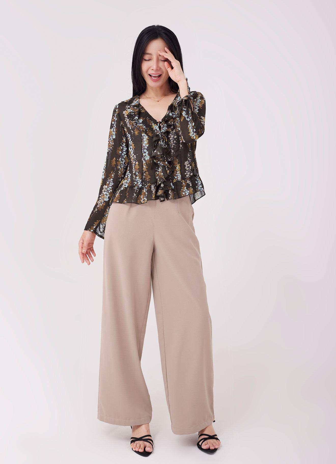 Cub by Pleated Blouse