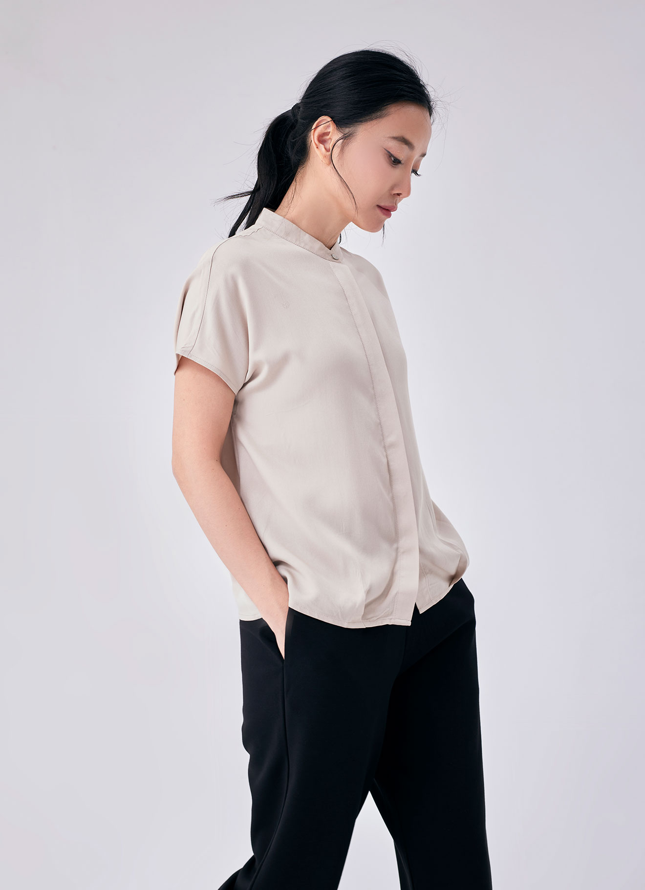 Fog by Sleeve Blouse