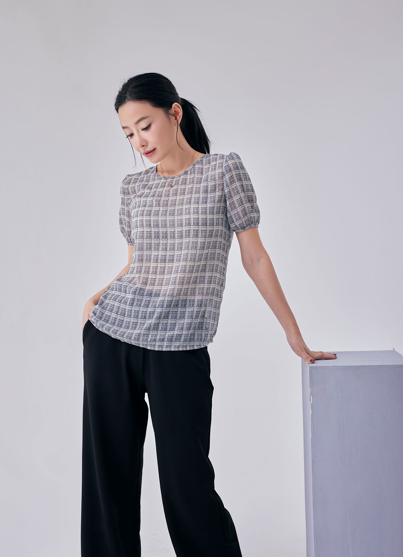 Frost-Gray by Sleeve Blouse