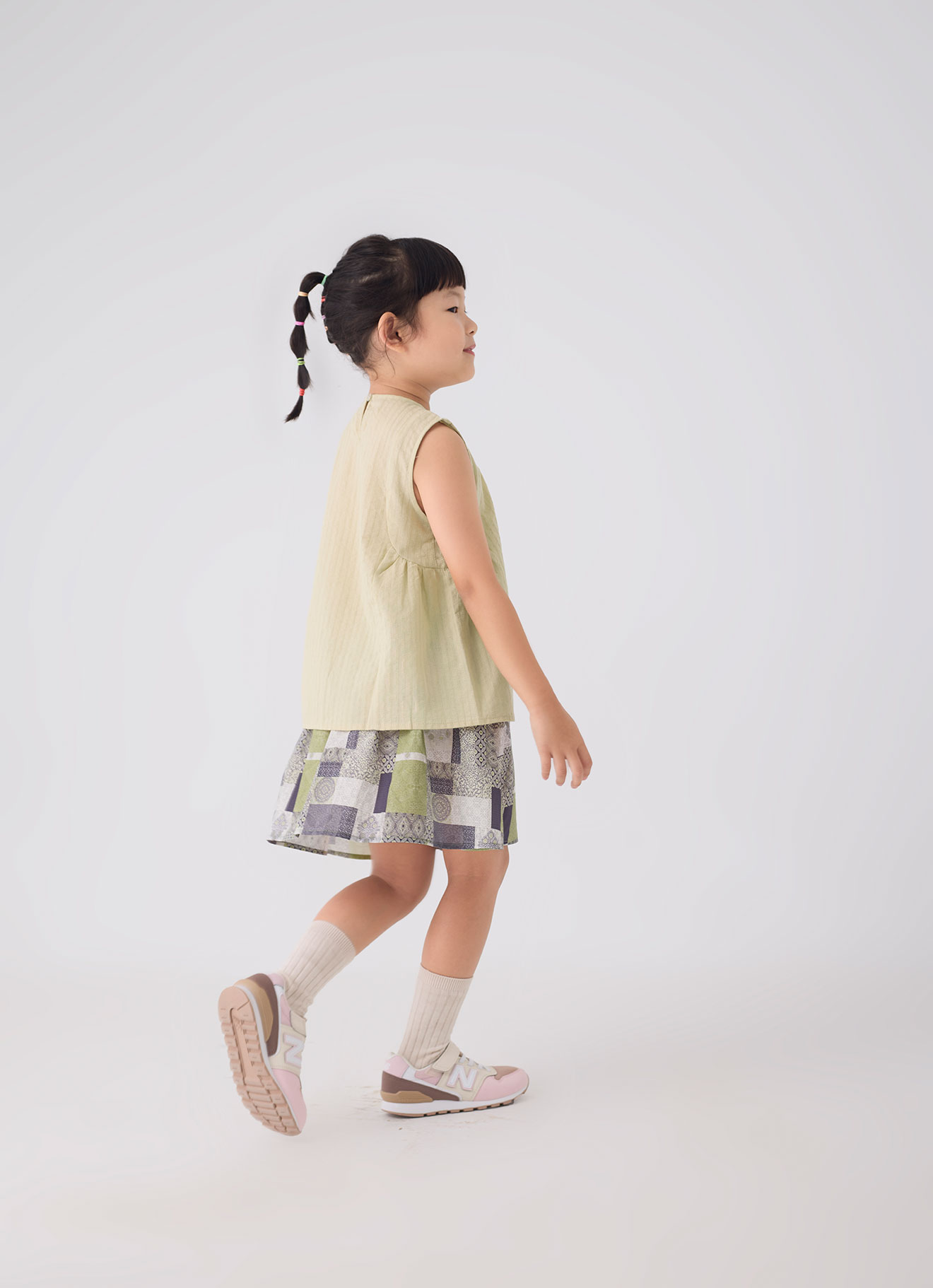 Hay by Sleeveless Blouse