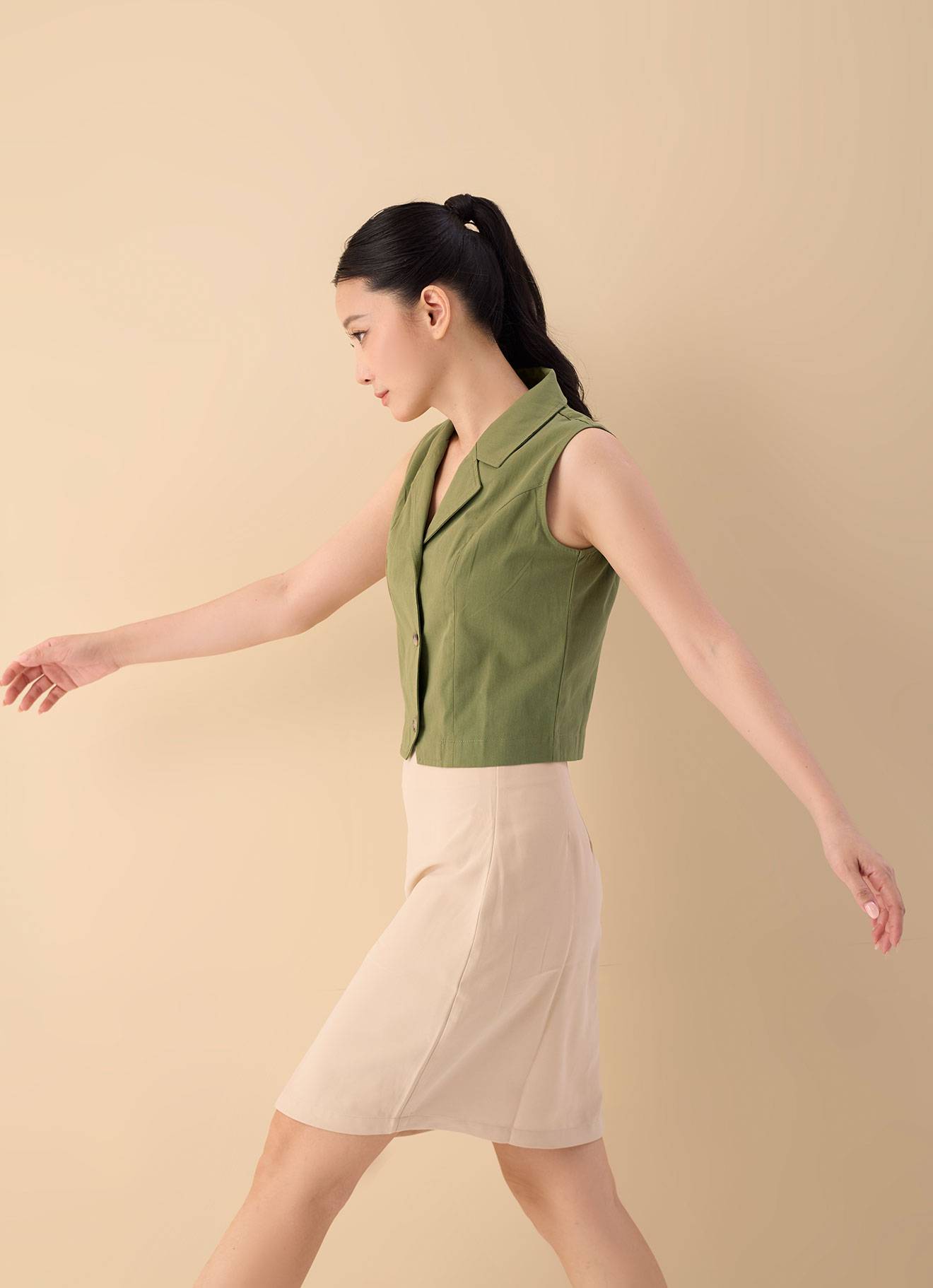 Iguana by Sleeveless Top