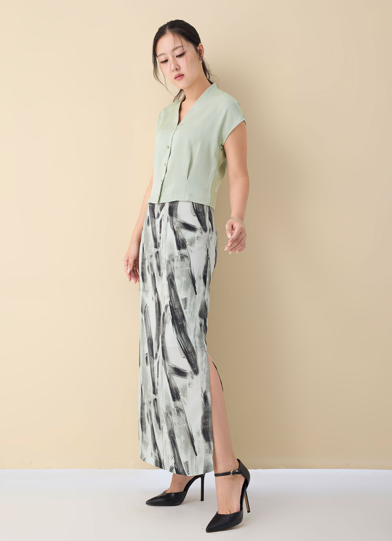 Laurel-Wreath by Casual Maxi Skirt