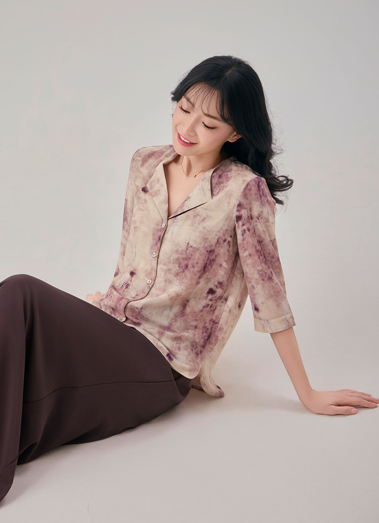 Nostalgia-Rose  by Printed Sleeve Blouse