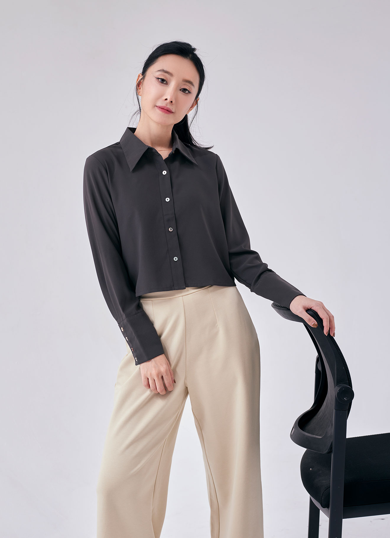 Raven by Shirt Collar Blouse