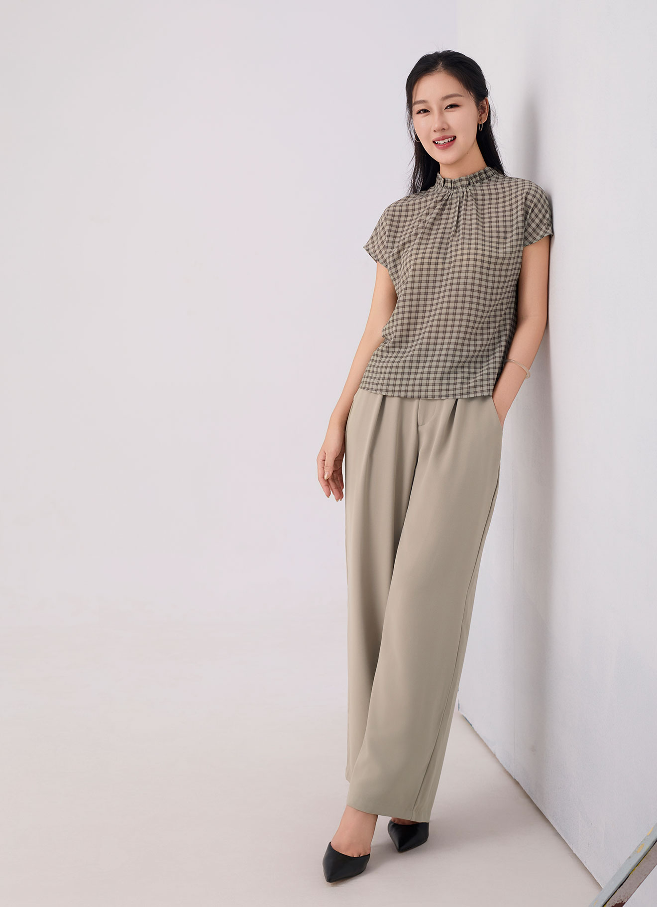 Safari  by Sleeve Blouse