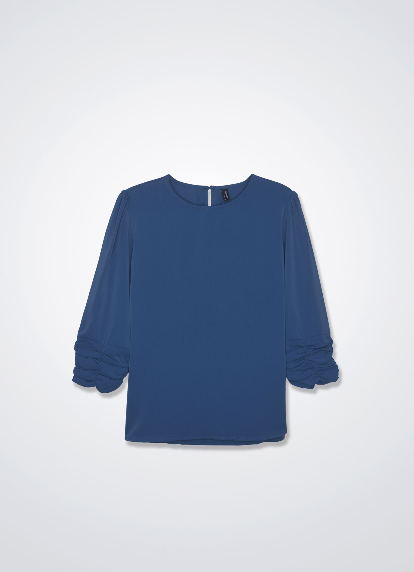 Seaport by Round-Neck Blouse