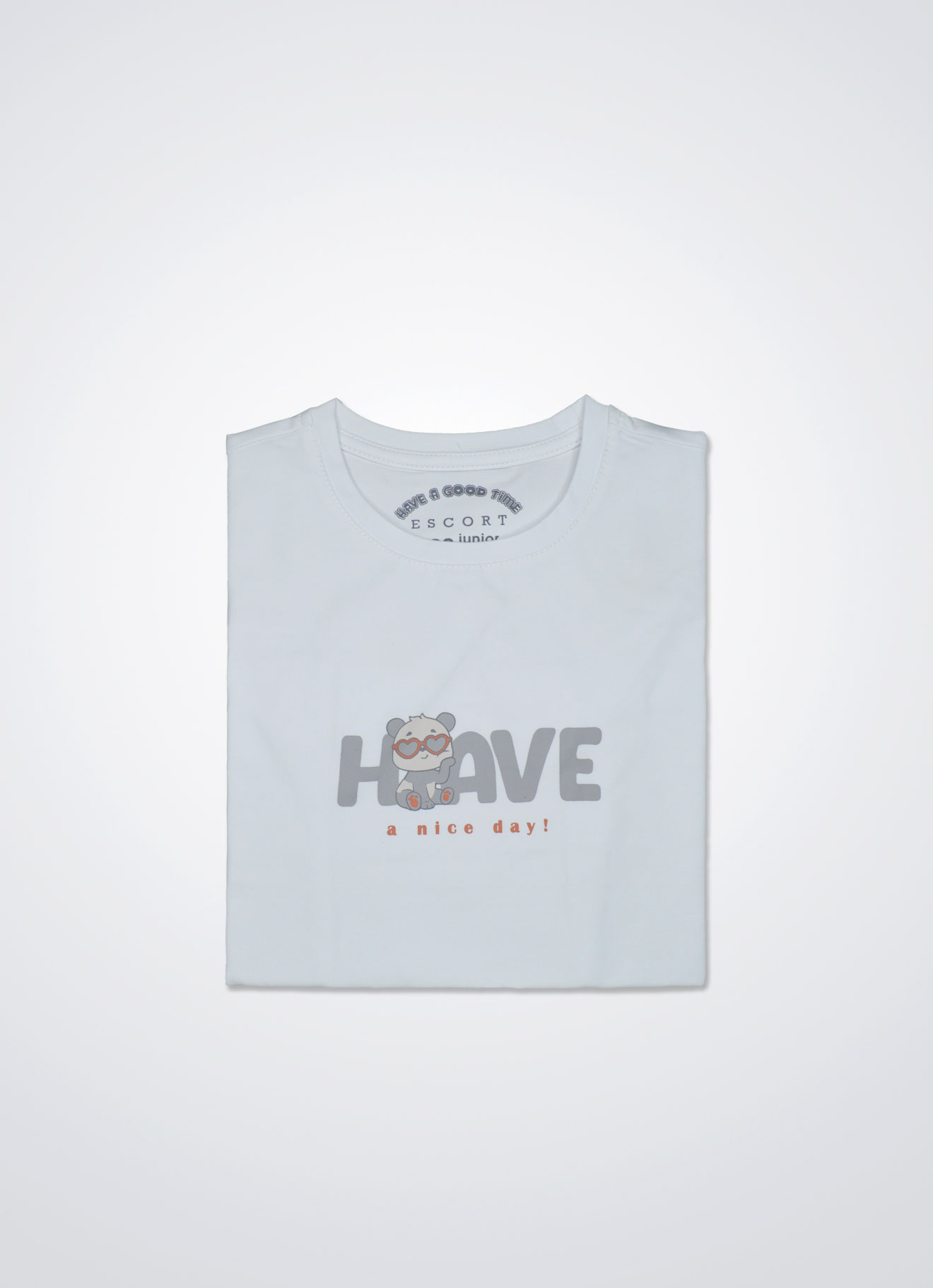 Snow-White by T-Shirt
