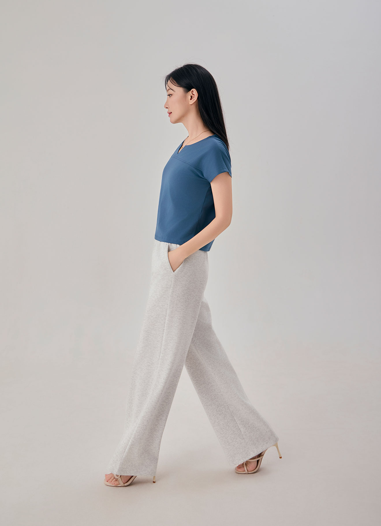 Star-White by Elastic waist wide-Leg Pants